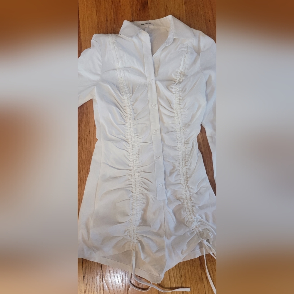 Superdown Candace Ruched Romper - Picture 5 of 12